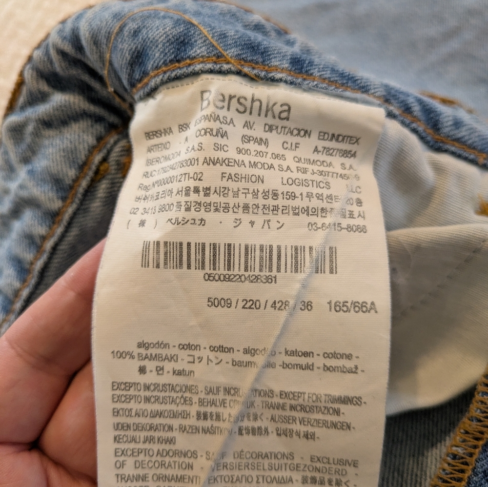 Bershka Light Blue Distressed Boyfriend Jeans: the booty jean w/ Pretty Pearls - Picture 7 of 15